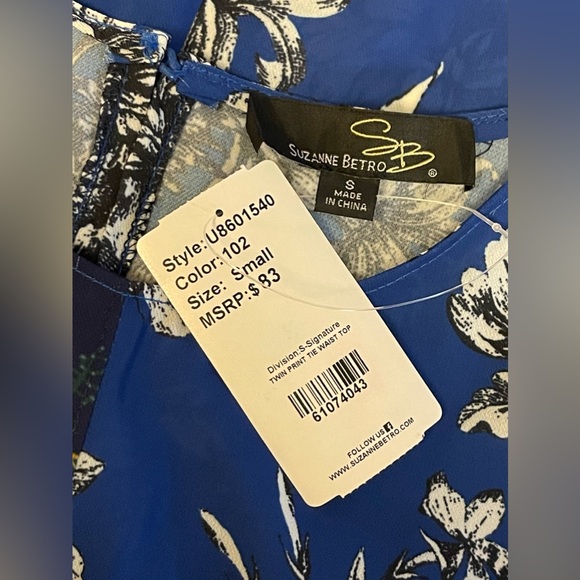 Suzanne Betro Women’s Division:S-Signature
TWIN PRINT TIE WAIST TOP Size S NWT - Picture 8 of 11